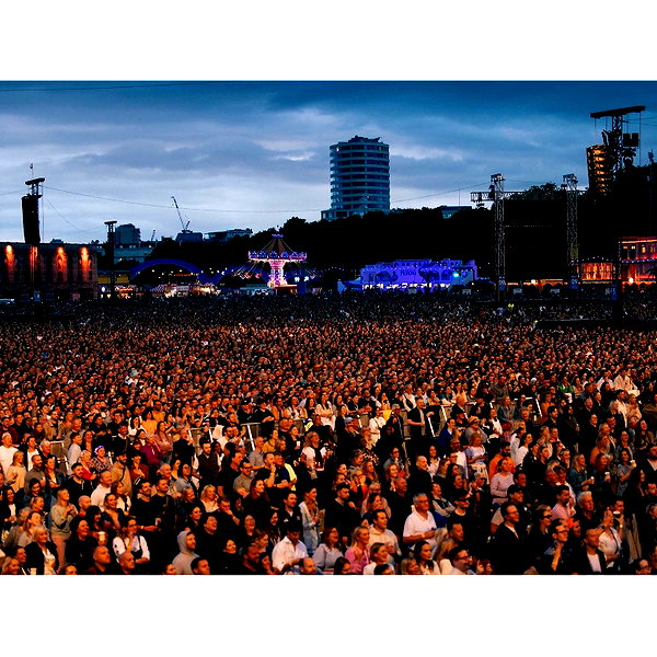 adele instagram image archive image