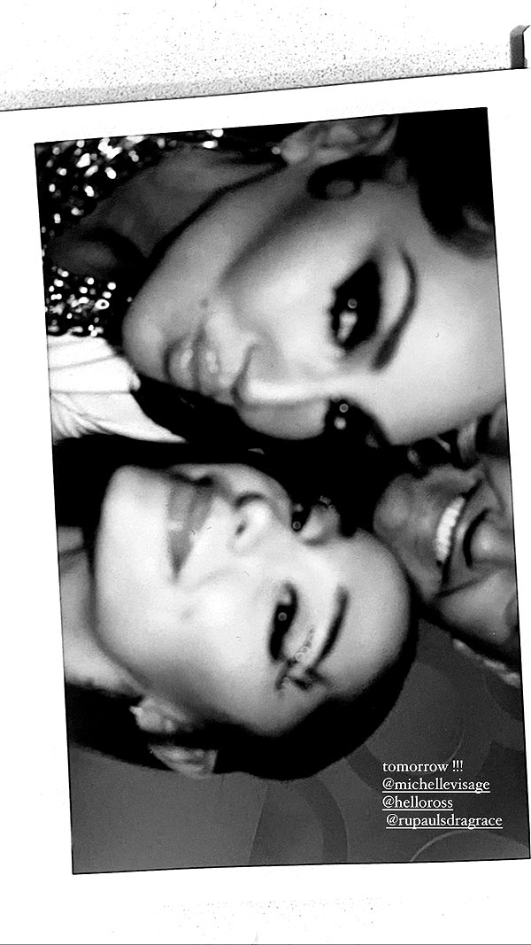 arianagrande instagram image archive image