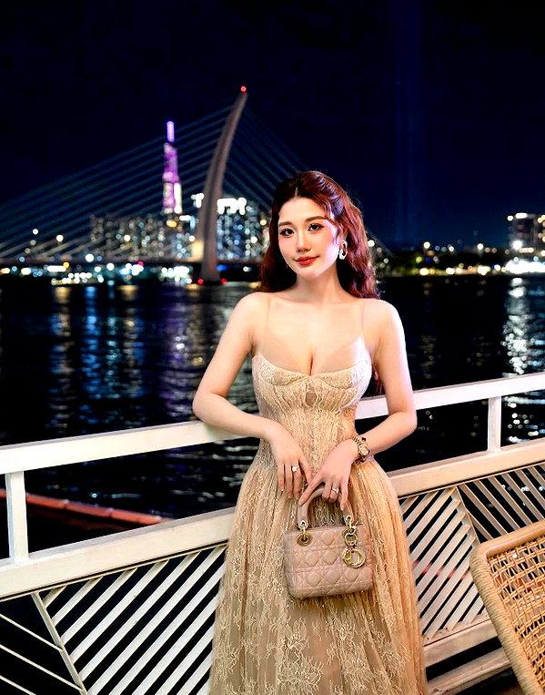 lyhythuedoxinh instagram image archive image