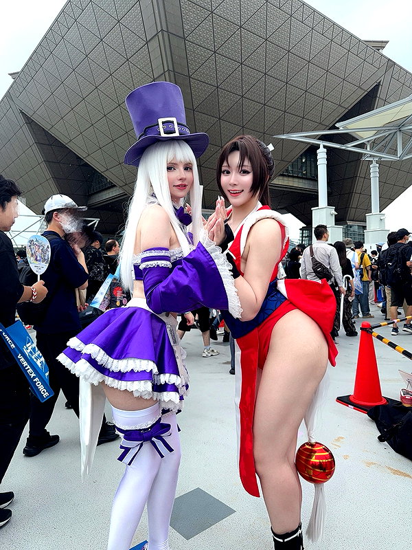 peachmilky_ instagram image archive image