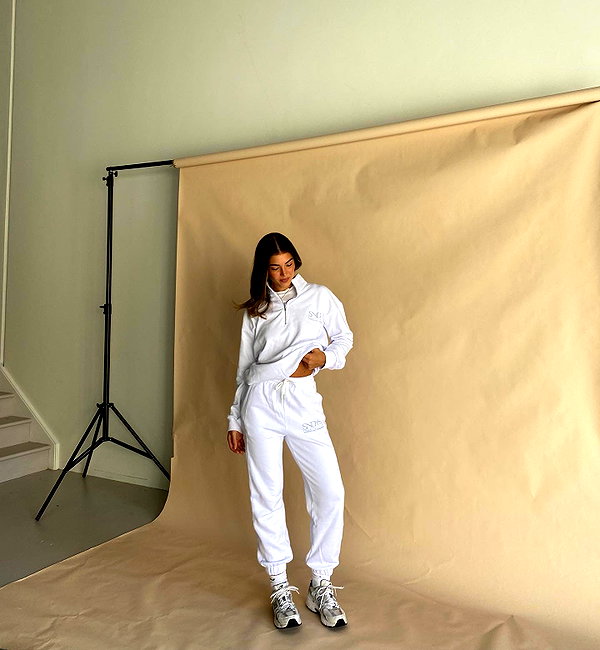 dekota_thompson instagram image archive image