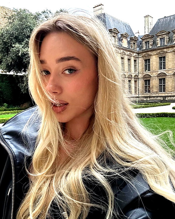 avestanova instagram image archive image