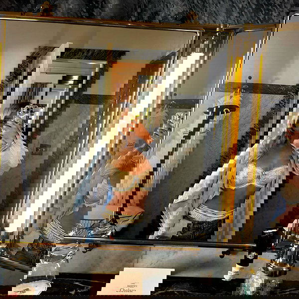 sydney_sweeney sydney_sweeney archive image