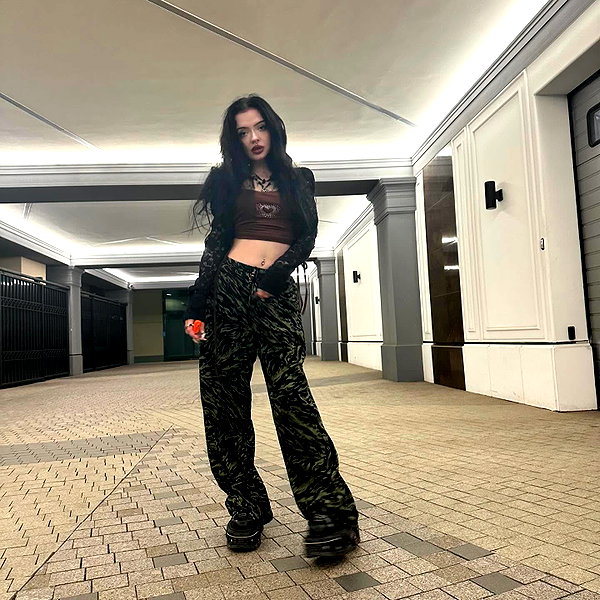 _dead__cherry_ instagram image archive image