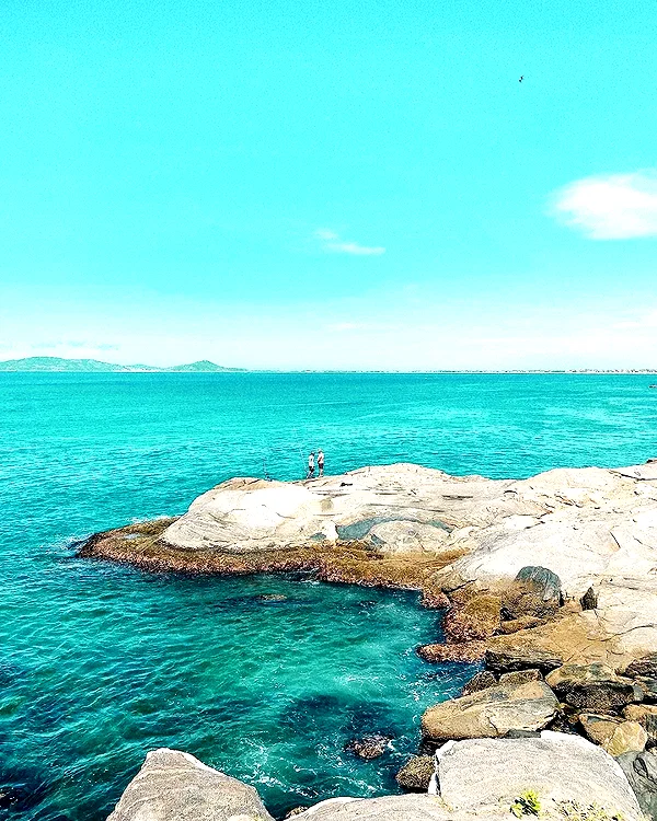 bellassq_ instagram image archive image