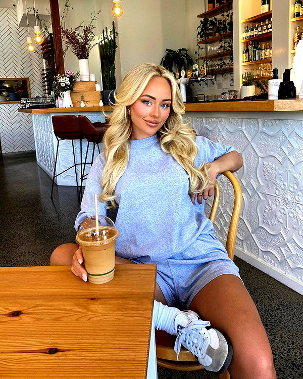 allieauton instagram image archive image