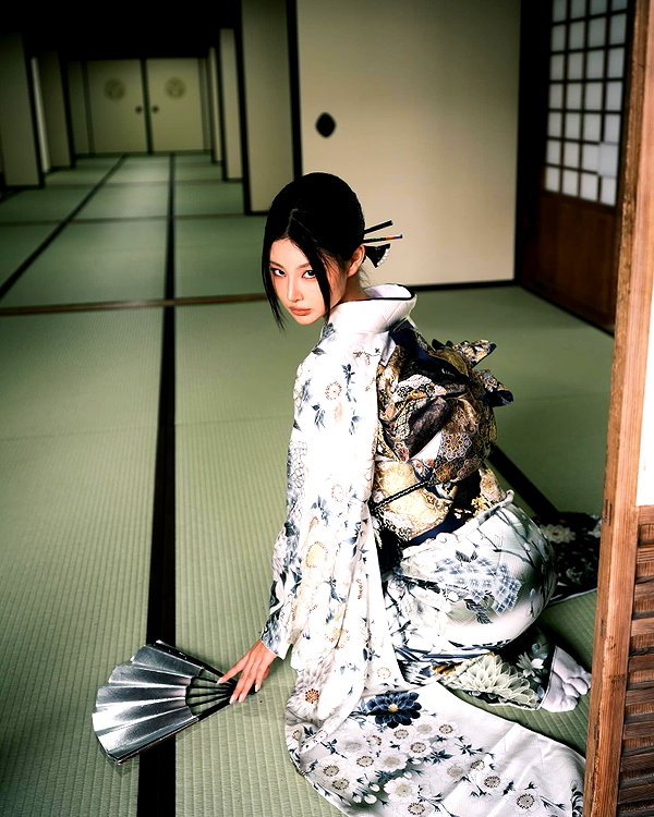ll.lu1s instagram image archive image