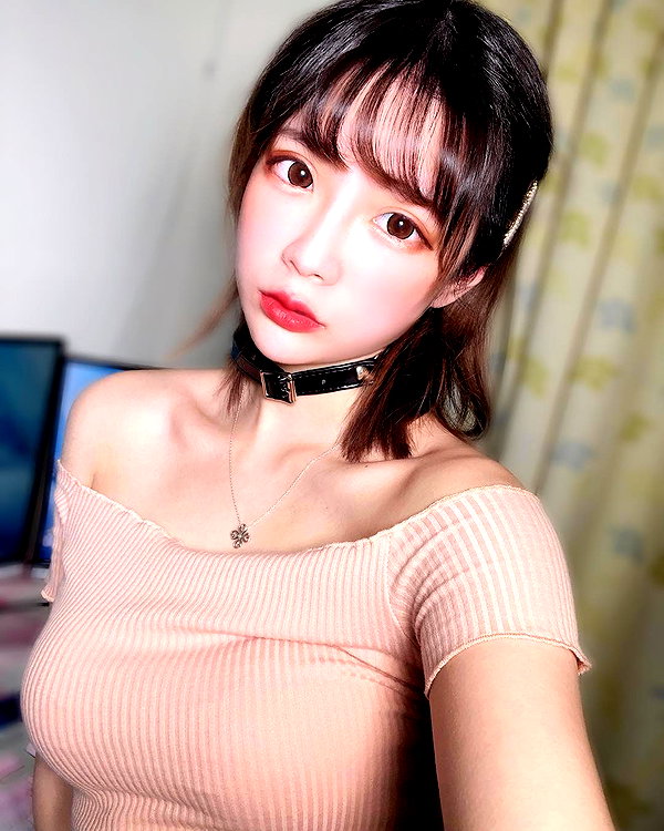 erokochiba instagram image archive image