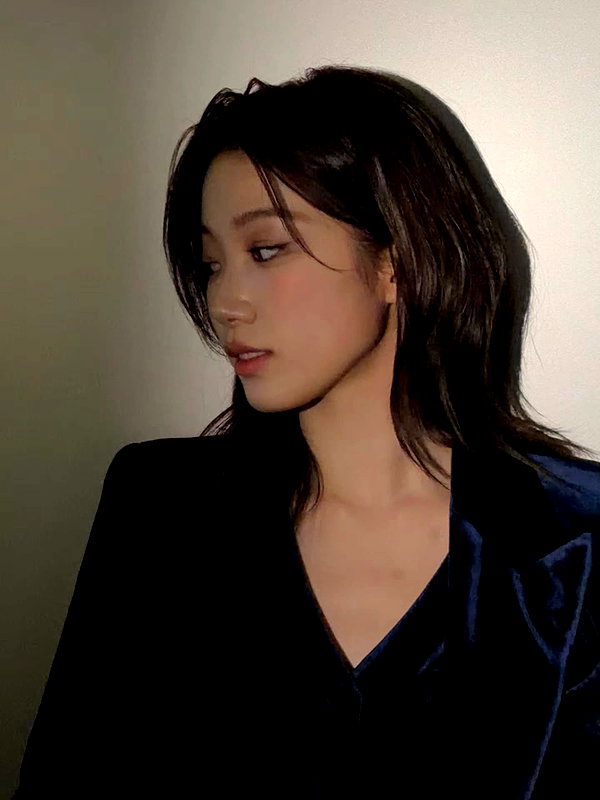 zuhazana instagram image archive image