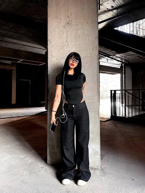connie.01j instagram image archive image