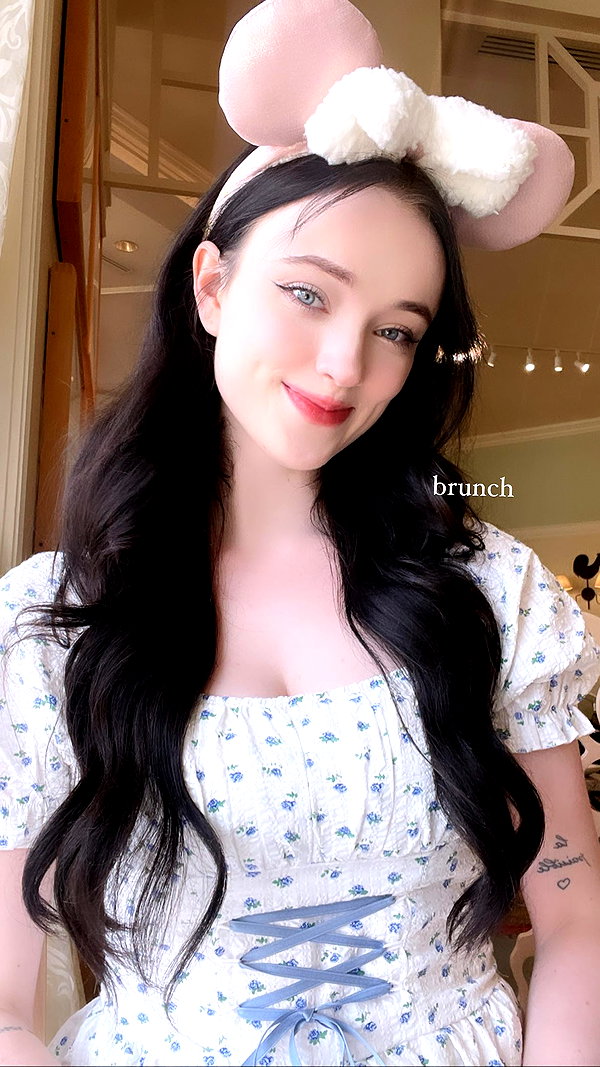 1uvgabi instagram image archive image