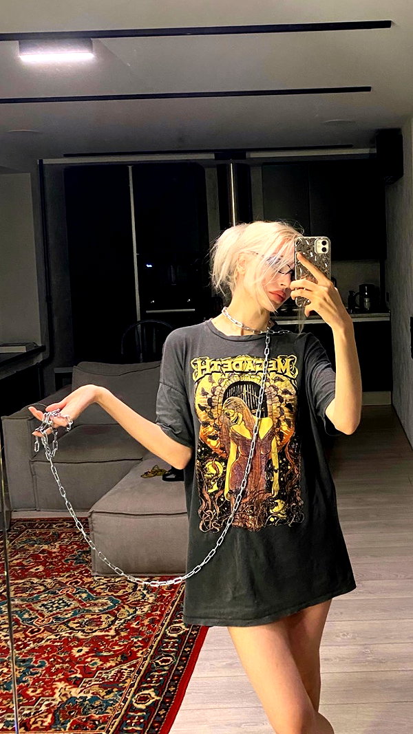 alien.hanna instagram image archive image