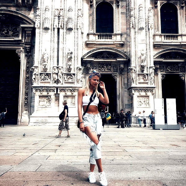 barzomer instagram image archive image
