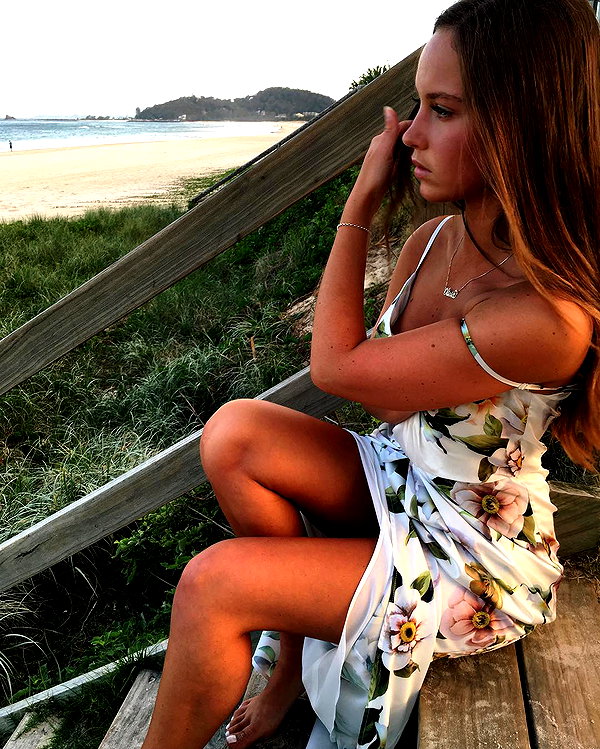 olivia.mathers instagram image archive image