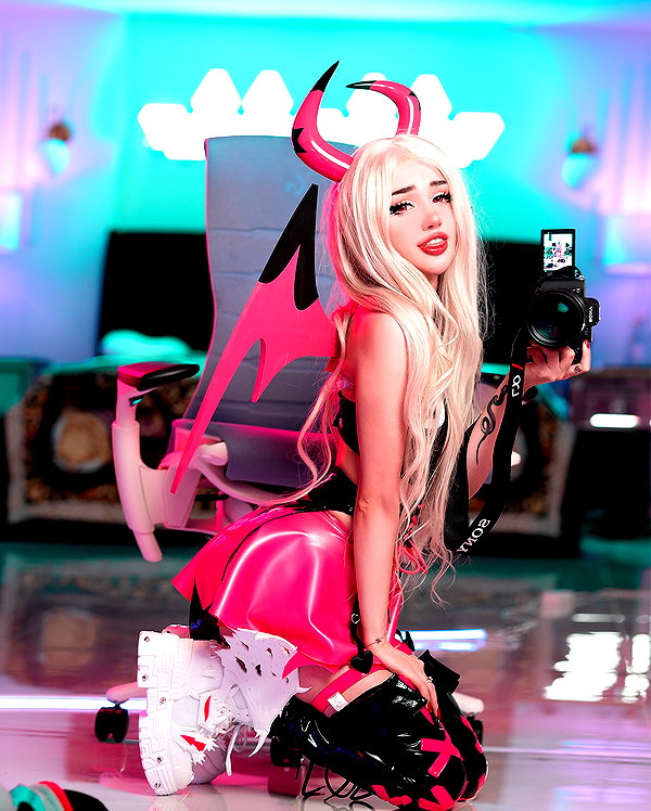 alyri_tv instagram image archive image