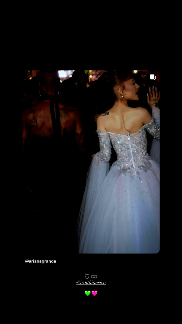 arianagrande instagram image archive image