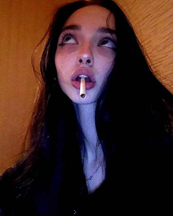 kriskaik instagram image archive image
