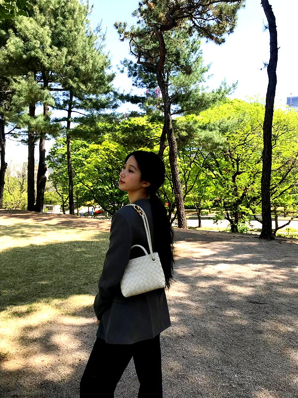 zuhazana instagram image archive image