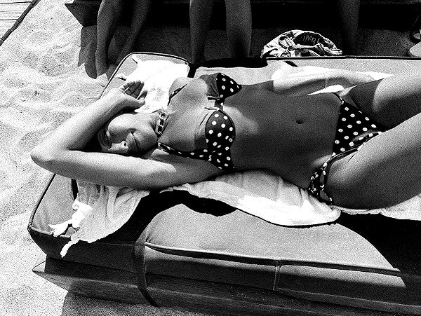 annezivi instagram image archive image