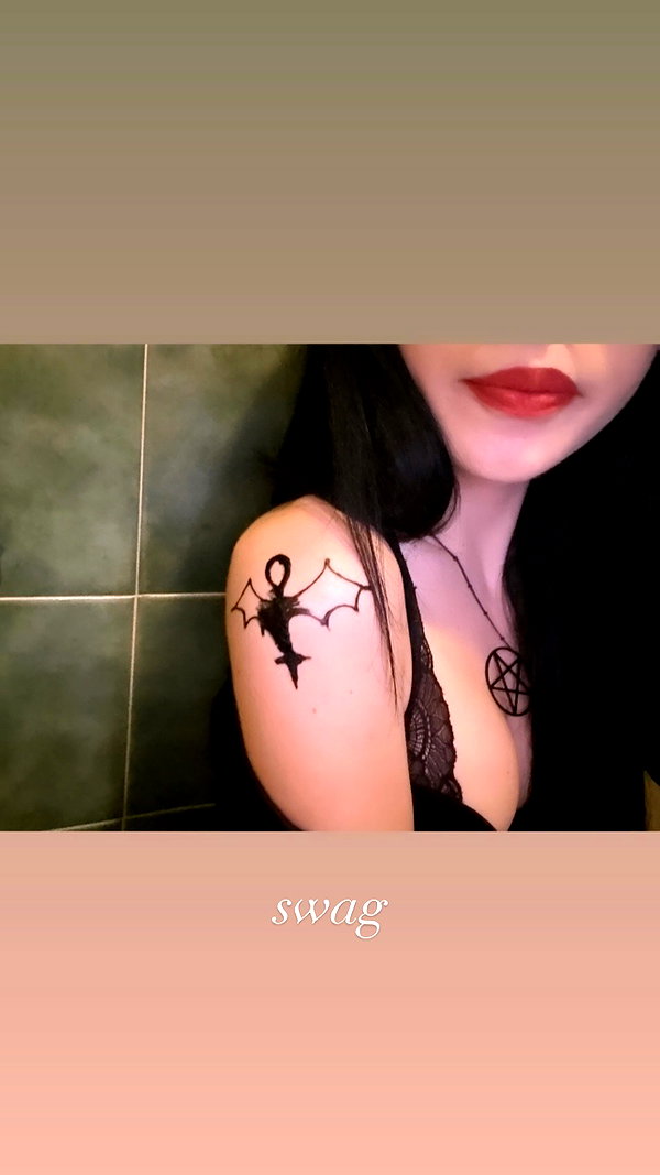 vampiryska instagram image archive image