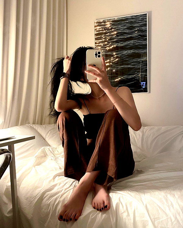 daxbin instagram image archive image