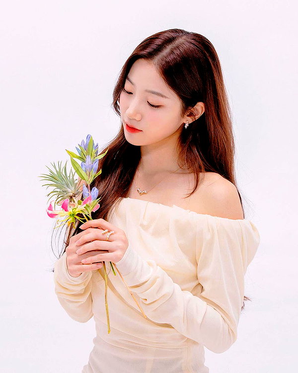 zuhazana instagram image archive image