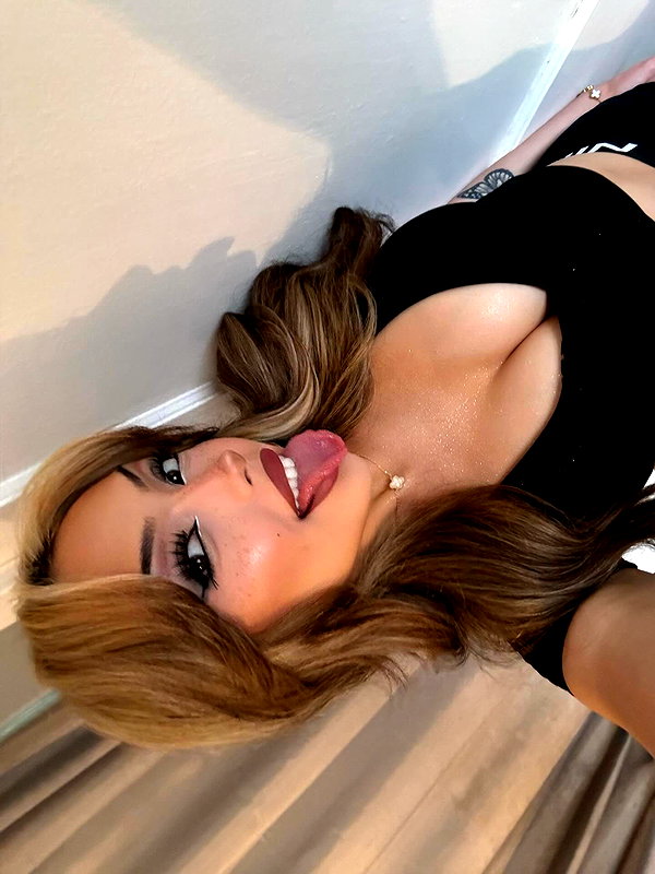 v.qx instagram image archive image