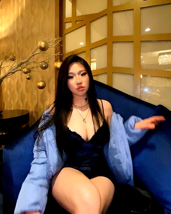 n.nina666 instagram image archive image