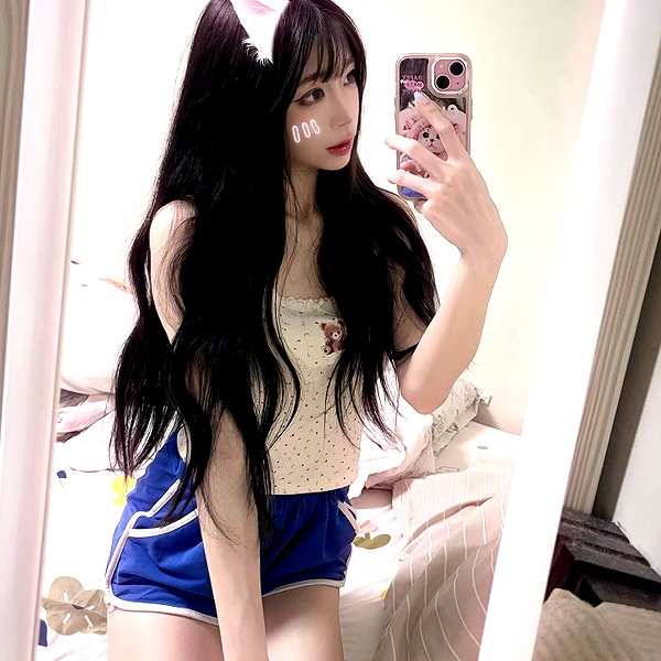 ynnu1sa instagram image archive image