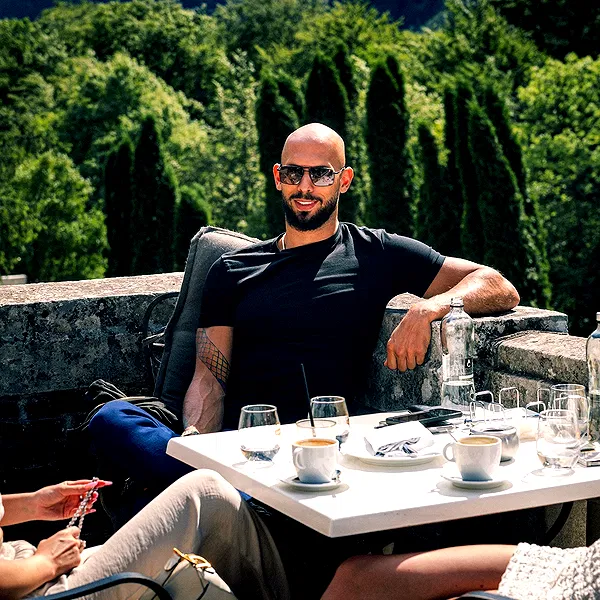 tateauraa tateauraa archive image