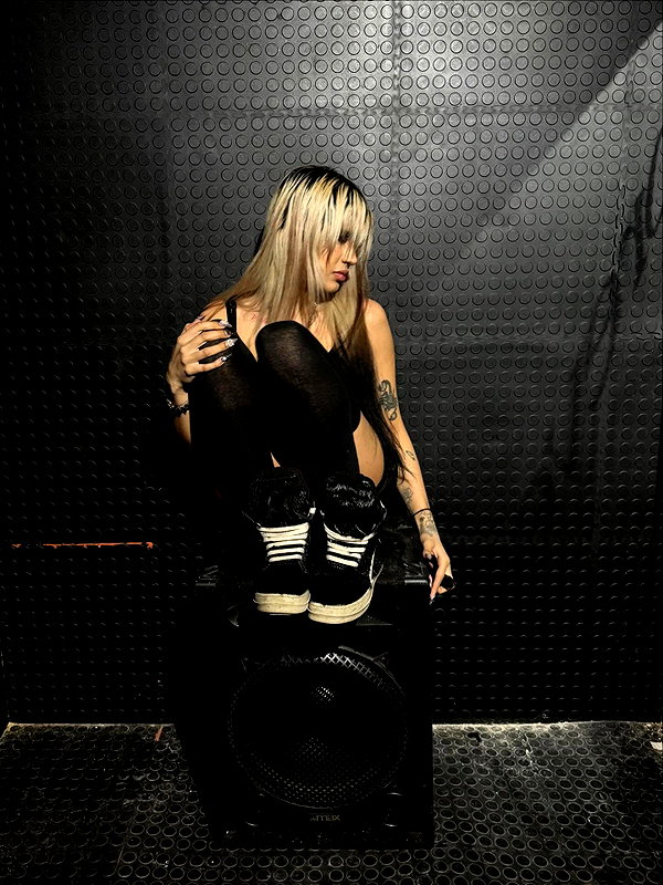 khaikatana instagram image archive image