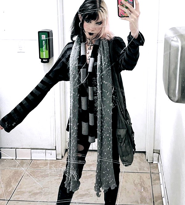 haileylayfield instagram image archive image