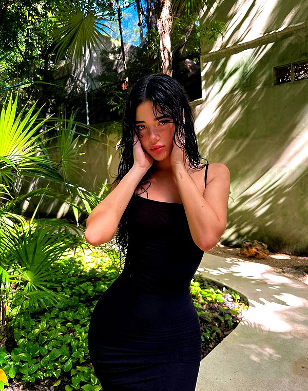 vanessa.rhd instagram image archive image
