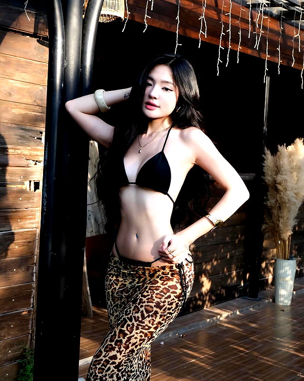 lyhythuedoxinh instagram image archive image