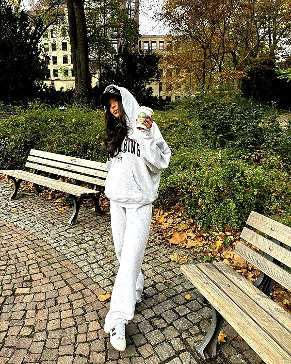 zoeliss instagram image archive image