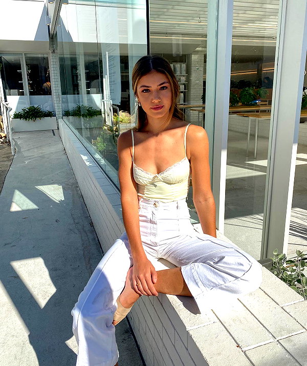 dekota_thompson instagram image archive image
