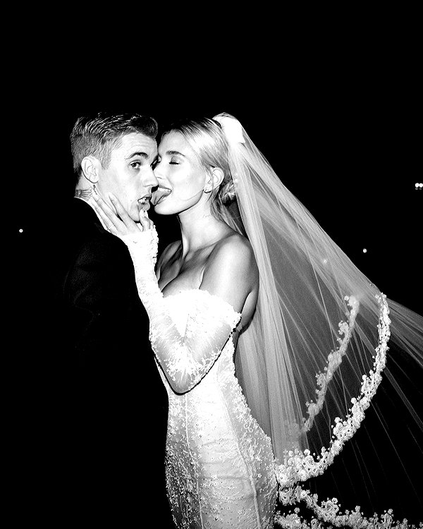haileybieber instagram image archive image