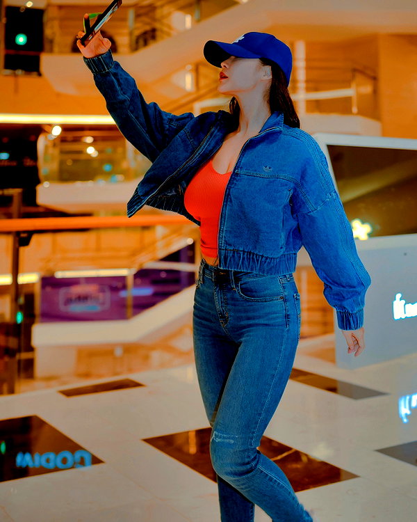 norajoy_official instagram image archive image
