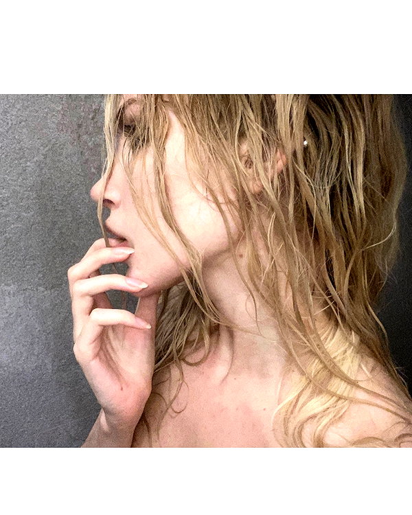 anya4everr instagram image archive image