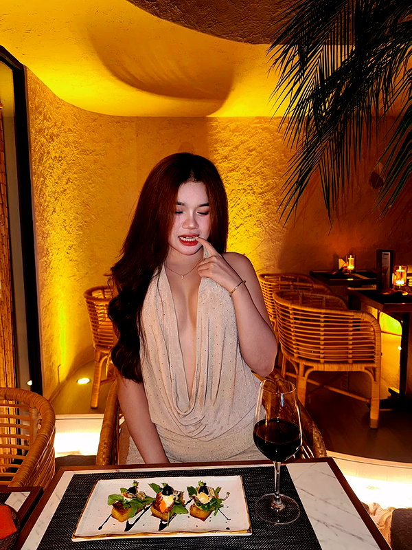 lyhythuedoxinh instagram image archive image