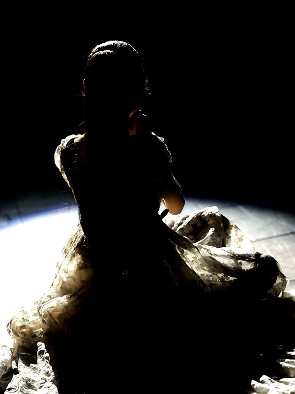 arianagrande instagram image archive image