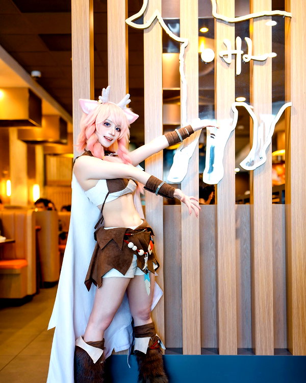 miee_cos instagram image archive image