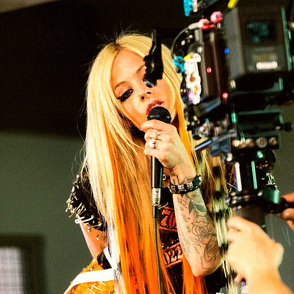 avrillavigne instagram image archive image