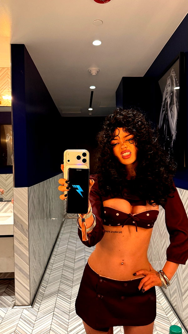 nevaaadaa instagram image archive image