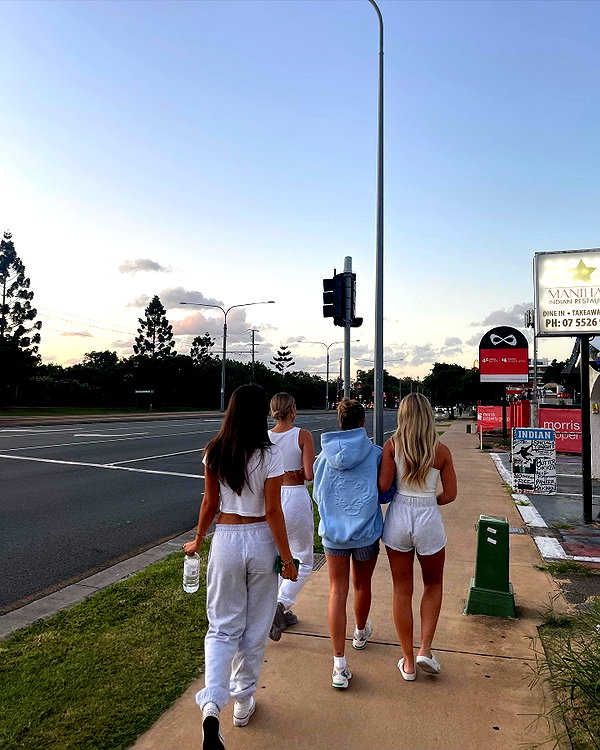 oliviaphillipps instagram image archive image