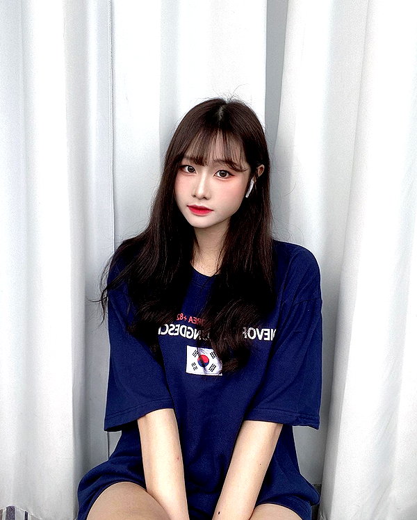 lai_931201 instagram image archive image