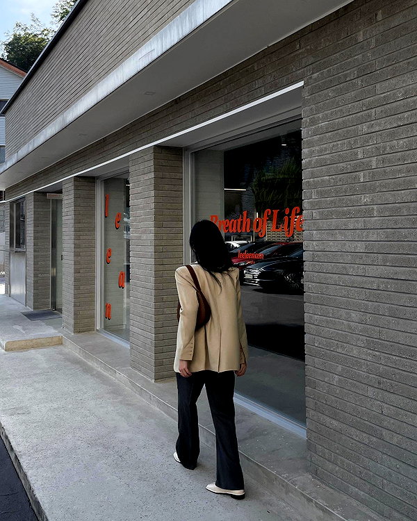 daxbin instagram image archive image