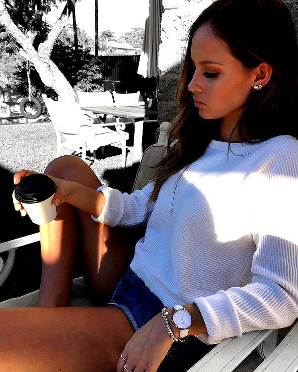 olivia.mathers instagram image archive image