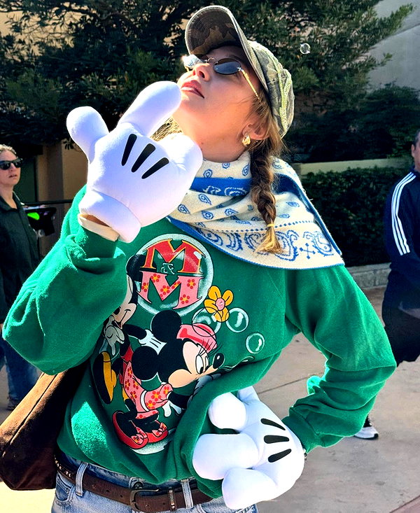 gigihadid instagram image archive image