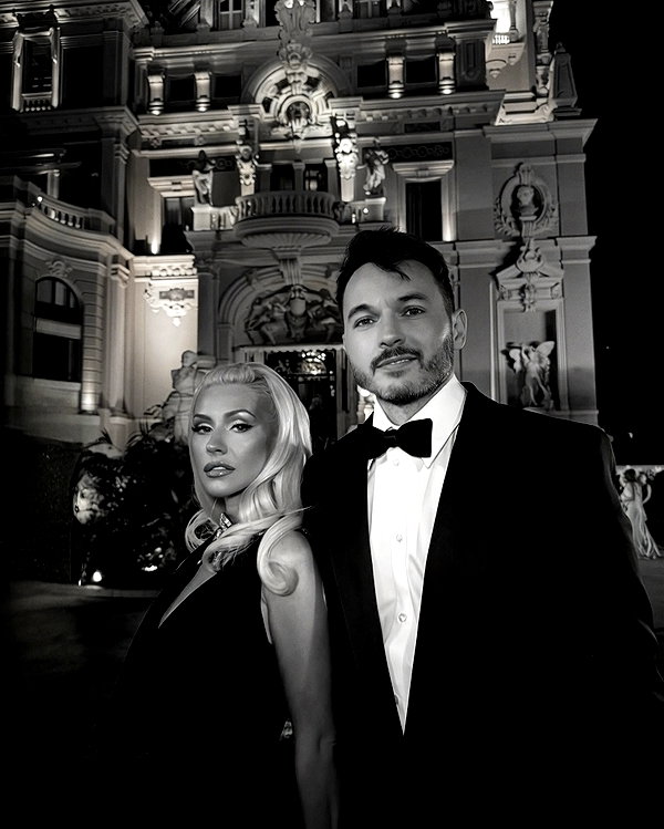 Archived image from @xtina on Instagram